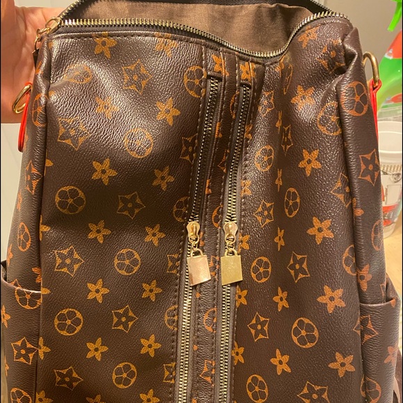 Small bag - Picture 2 of 3